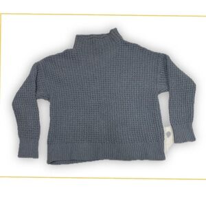 American Eagle Sweater, light blue, size medium